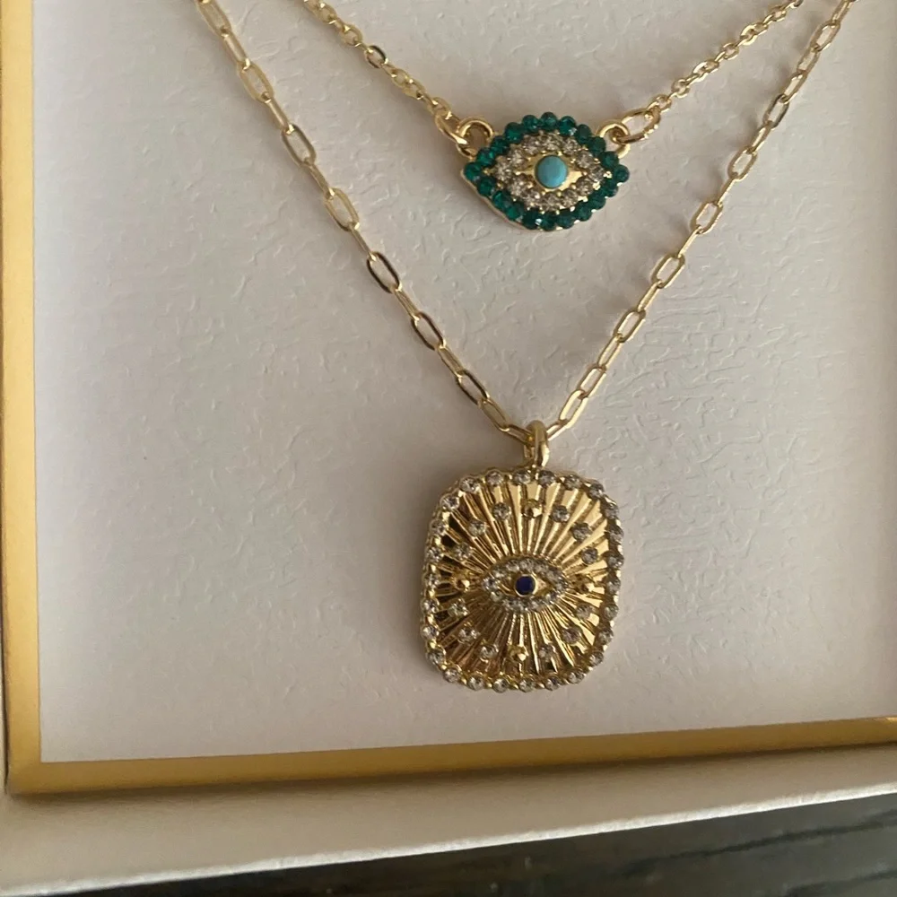 NEW Jessica Simpson necklace